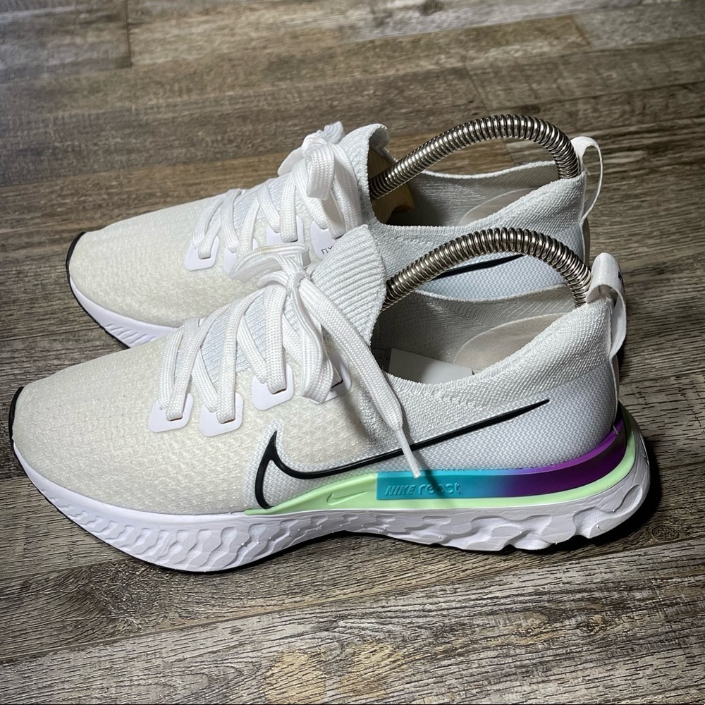 Nike React Infinity Flyknit W7